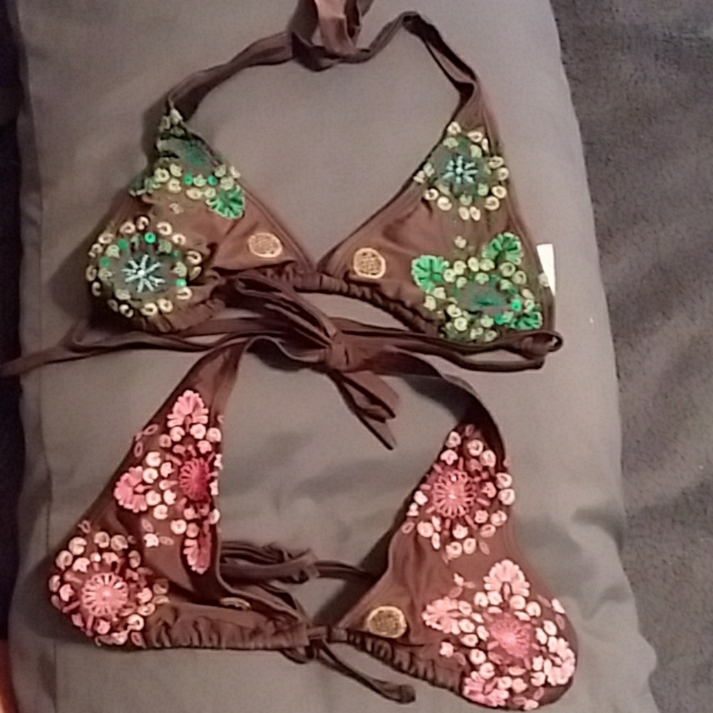 Swim suit tops